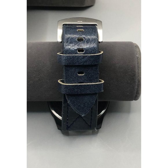 TWO New Watches Free of Defects and scratches - Picture 6 of 8